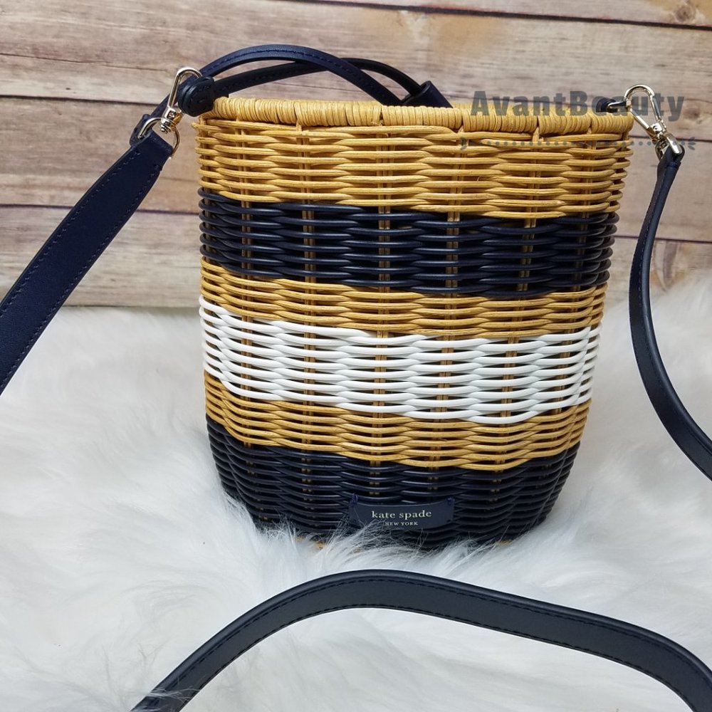Kate Spade Medium Bucket Bag Buoy Wicker Blue Mult - Picture 5 of 16